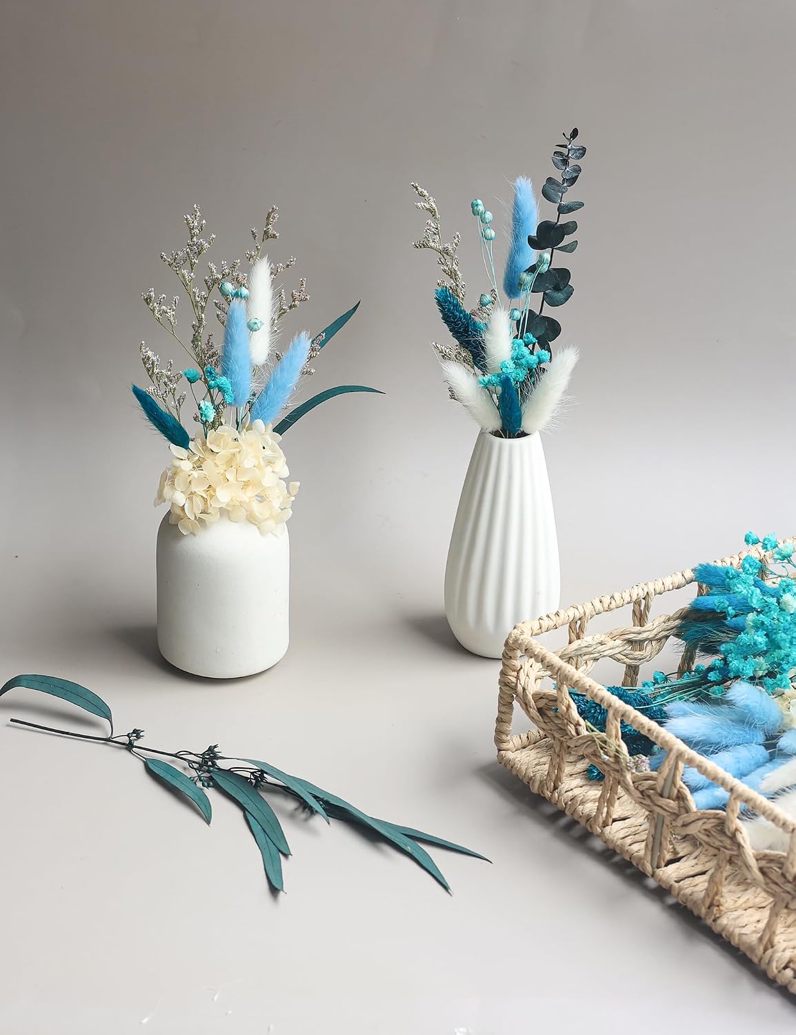 xin's convey DIY Natural Preserved Flower Kit, Wholesale Preserved Flowers for Vases, Preserved Flowers with Stems, Mini Bouquets, Hydrangeas, Eucalyptus Leaves. (Blue)