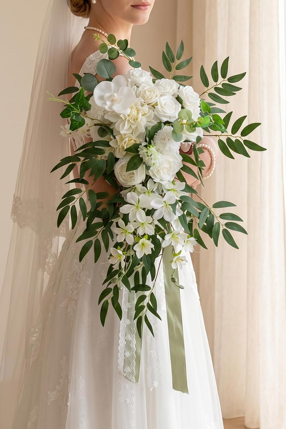 Lisuun Wedding Bouquet for Bride, Round Silk Bridal Flower Bouquet | For Ceremonies, Anniversaries, Bridal Photos and Vase Display After the Wedding