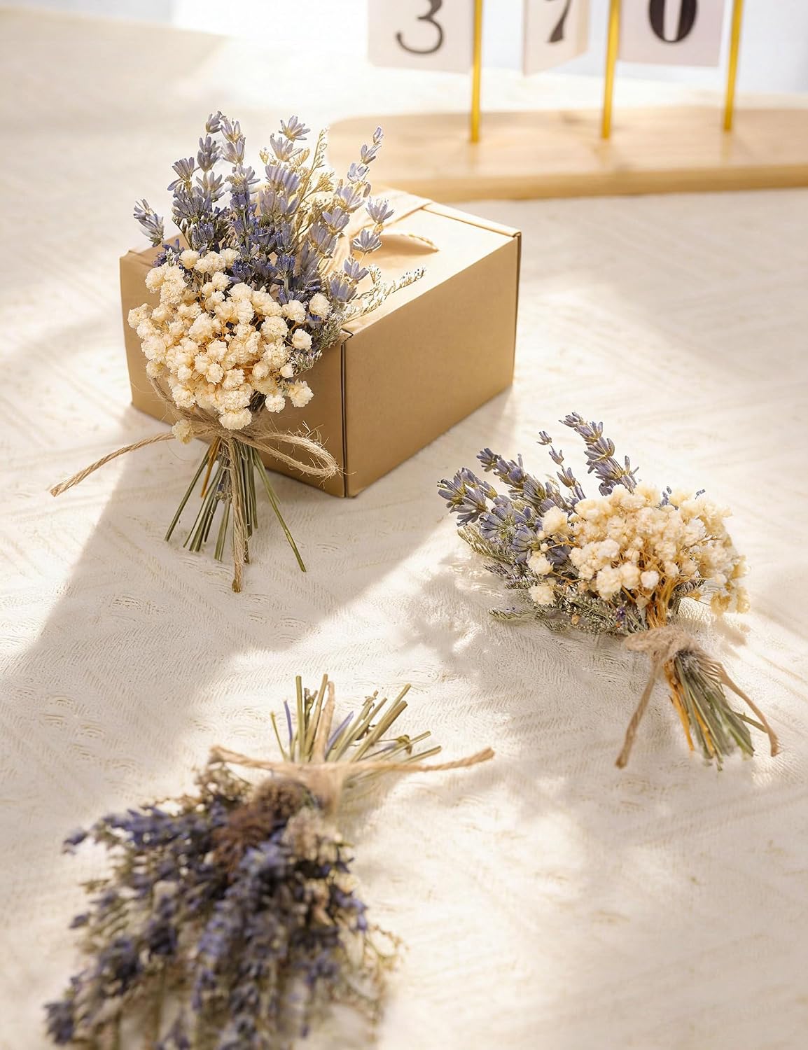 xin's convey 12pcs Lavender Bouquet, Mini Dried Flower Bouquet, Natural Lavender, Groom & Best Man Corsage, 4.5 Inches